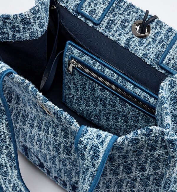 Dioriviera Spongy Book Tote Medium Bag alternative view