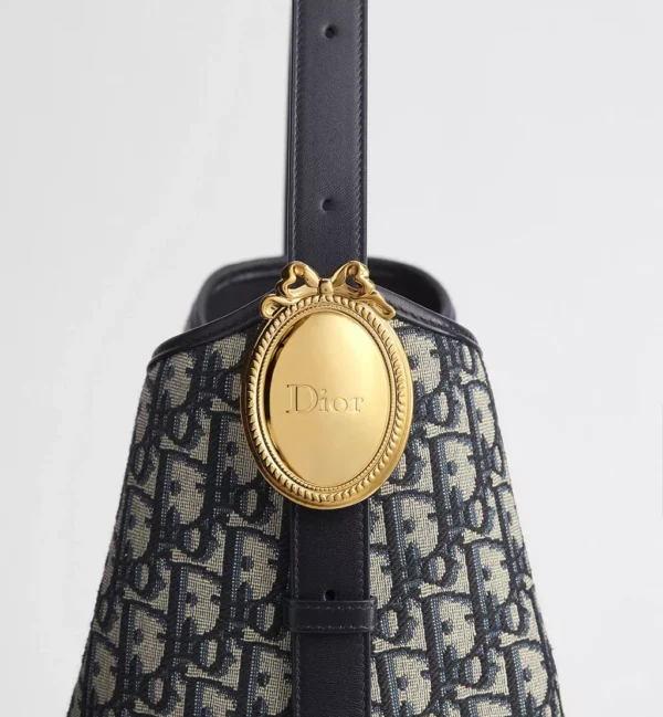 Dior Médaillon Medium Bucket Bag alternative view