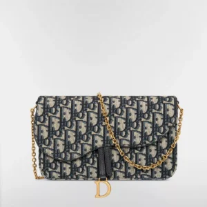 Medium Saddle Chain Clutch
