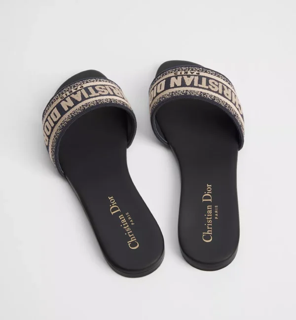 Dway Sandal alternative view
